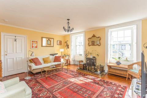 2 bedroom flat for sale, 38/2F1 Queen Charlotte Street, Edinburgh, EH6 6AT