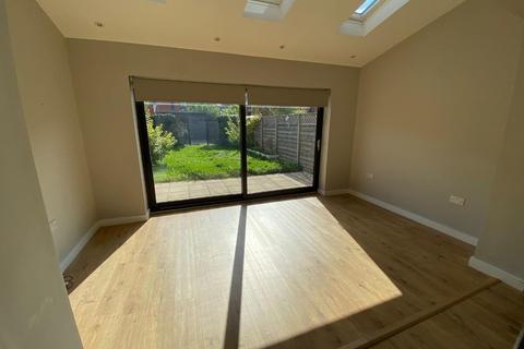 8 Barnes Way, Cheadle, SK8 2GH
