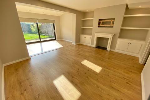 8 Barnes Way, Cheadle, SK8 2GH
