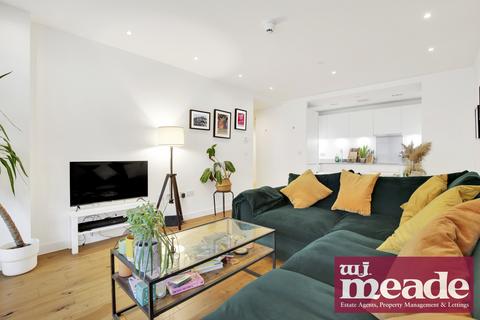 2 bedroom flat to rent, Regalia Point, Bethnal Green, E2