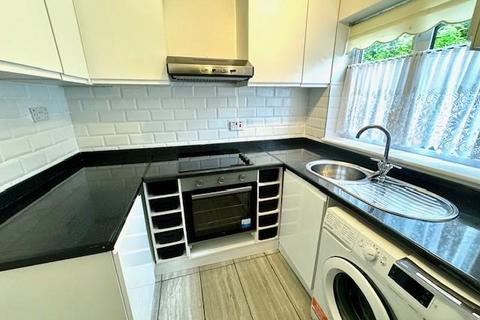 69 Appleton Fields, Bishop's Stortford, CM23 4DR