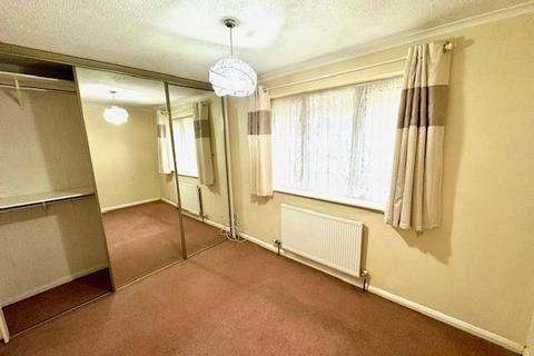 69 Appleton Fields, Bishop's Stortford, CM23 4DR