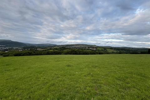 Land for sale, Eaglesbush, Cimla