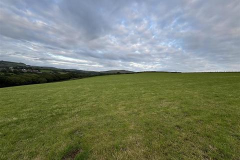 Land for sale, Eaglesbush, Cimla