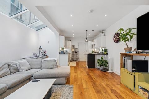 2 bedroom apartment for sale, Acton Lane, Central Chiswick, W4