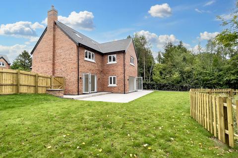 6 bedroom detached house for sale, Langsmead Place,, Coalville, LE67