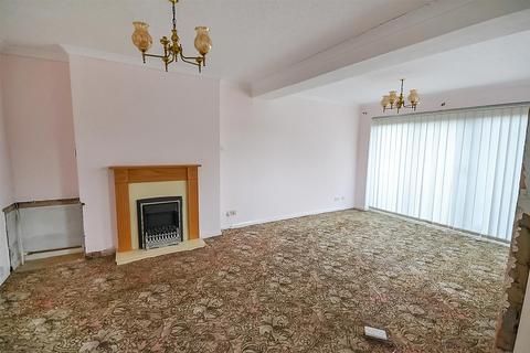 3 bedroom semi-detached house for sale, Main Road, Radcliffe-On-Trent, Nottingham