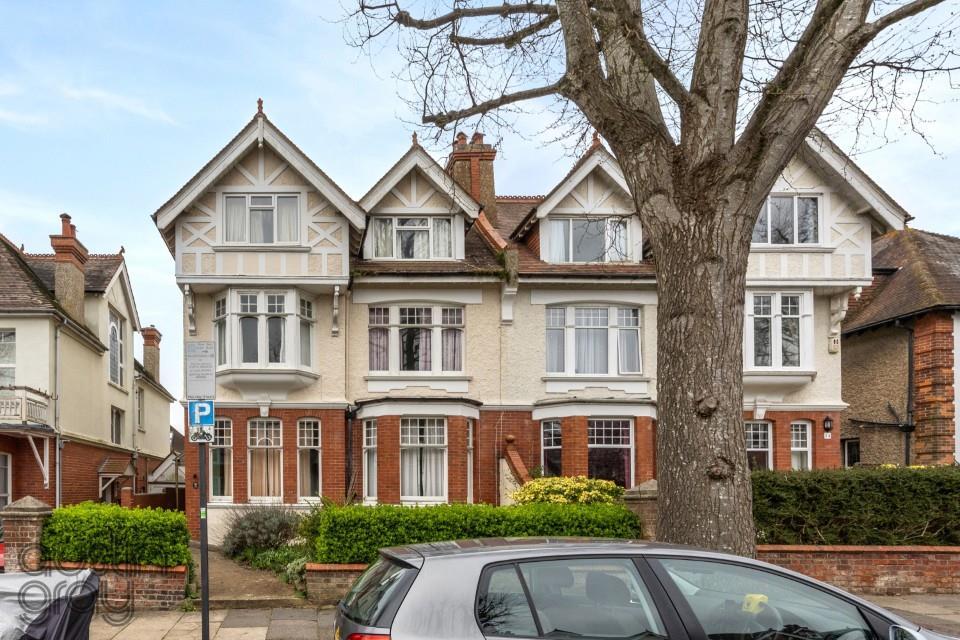Wilbury Villas 32 EXT-001 (AG).jpg