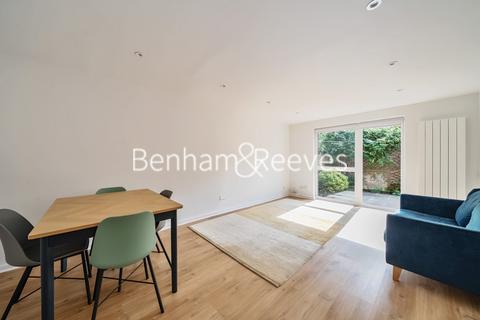 2 bedroom house to rent, Corinne Road, Tufnell Park N19