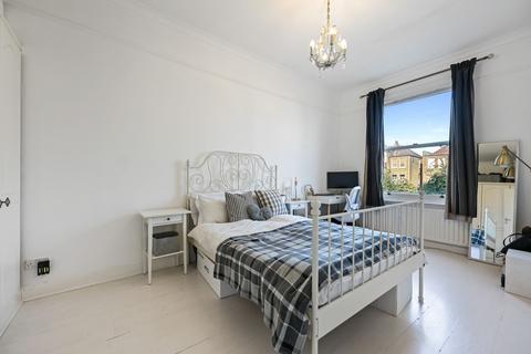 2 bedroom flat for sale, Allison Road, Acton