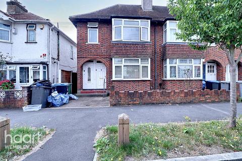 2 bedroom maisonette for sale, Sudbury