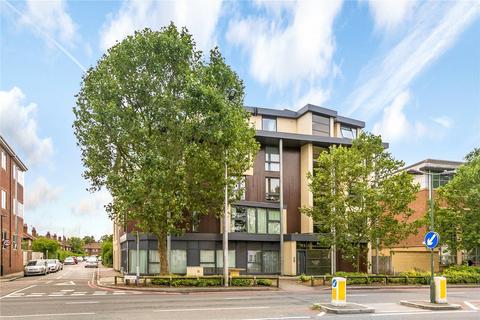 Lower Mortlake Road, Richmond, TW9