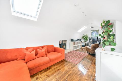 2 bedroom flat for sale, Lytham Street, Walworth