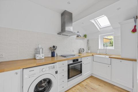 3 bedroom semi-detached house for sale, Drayton Road, Reading