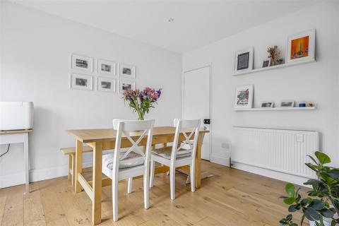 5 Drayton Road, Reading, RG30 2PH