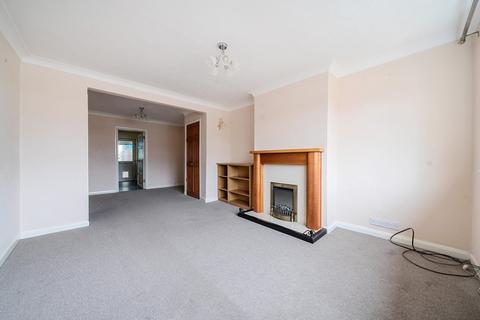 3 bedroom semi-detached bungalow for sale, Vespers Close, Luton, LU4