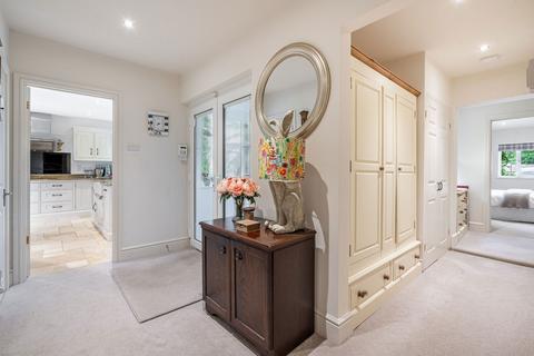 Garstons Charlton Road, Tetbury, GL8 8DX
