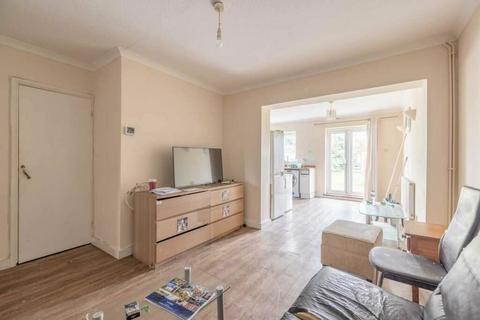 4 bedroom terraced house for sale, Keats Way, West Drayton, Middlesex, UB7 9DR