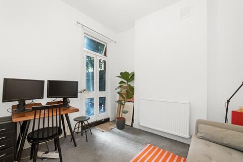 undefined, Grove Vale, London, SE22