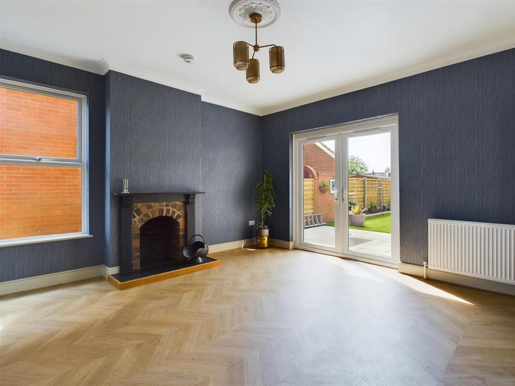 Dining / Sitting Room