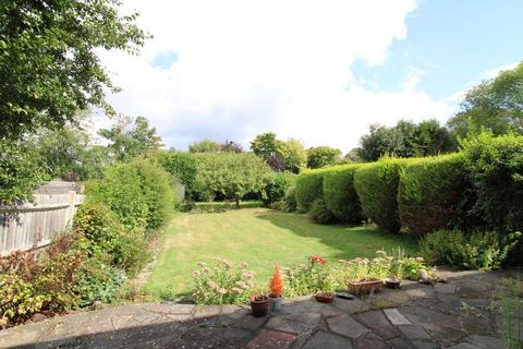 20 Highfield Drive, West Wickham, BR4 9NH