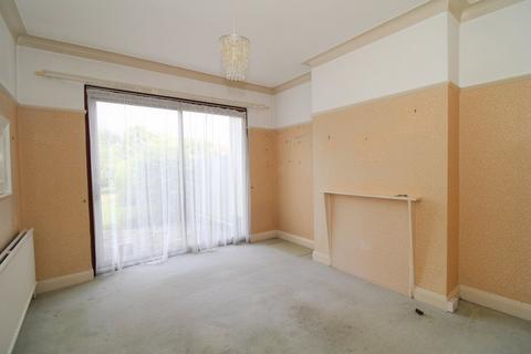 20 Highfield Drive, West Wickham, BR4 9NH