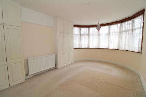 20 Highfield Drive, West Wickham, BR4 9NH
