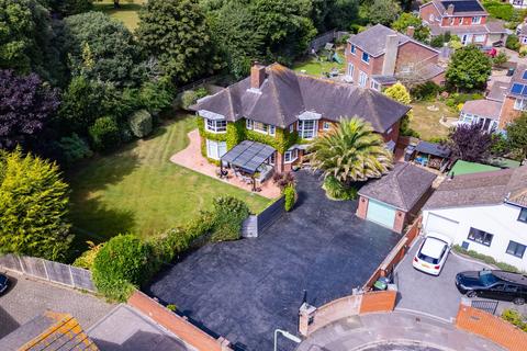 6 bedroom detached house for sale, Palmerston Way, Gosport PO12