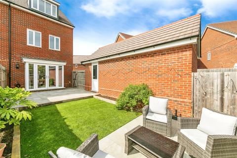 19 Fingal Crescent, Spencers Wood, Reading, RG7 1FL