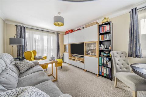 1 bedroom apartment for sale, Gilbert White Close, Perivale, Greenford