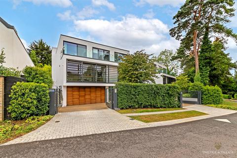 5 bedroom detached house for sale, The Warren, Radlett