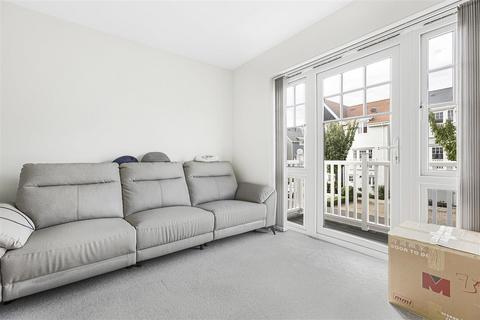 3 bedroom townhouse for sale, Champlain Street, Reading