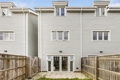 29 Champlain Street, Reading, RG2 6AE
