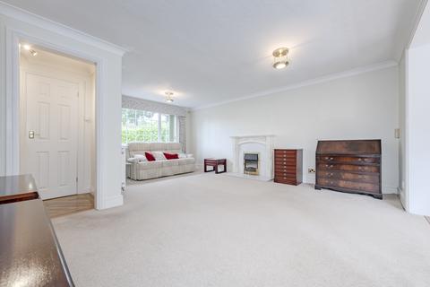 undefined, Three Bridges, Crawley RH10