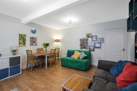 163 Bluehouse Road, London, E4 6HP