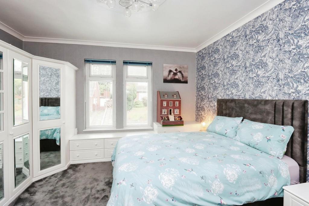 BEDROOM 3.jpg