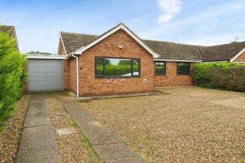 3 bedroom detached bungalow for sale, Highfields, Brandon IP27