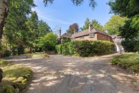 6 bedroom detached house for sale, Brassey Road, Oxted RH8