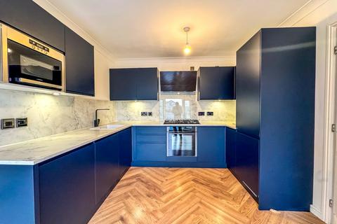 4 bedroom semi-detached house for sale, Sally Hill, Portishead, Bristol, Somerset, BS20