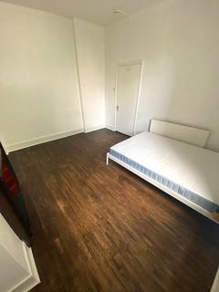 House share to rent, Reighton Road, Hackney, London E5