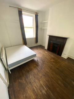 House share to rent, Reighton Road, Hackney, London E5