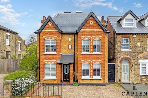4 bedroom detached house for sale, Princes Road, Buckhurst Hill