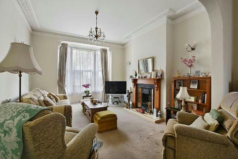 4 bedroom end of terrace house for sale, Parolles Road  Whitehall Park N19 3RD