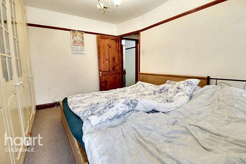34 Rushgrove Avenue, London, NW9 6QS