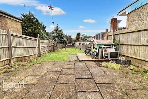 3 bedroom semi-detached house for sale, Rushgrove Avenue, NW9