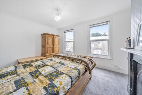 3 bedroom terraced house for sale, Amott Road, Peckham