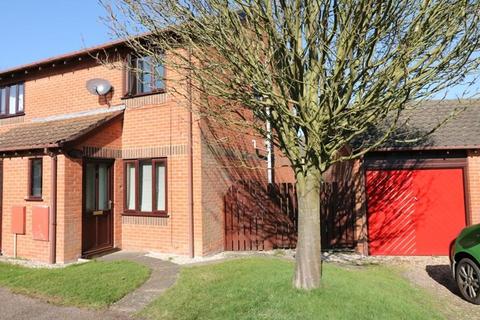 2 bedroom semi-detached house to rent, Admirals Way, Hethersett, Norwich, Norfolk, NR9