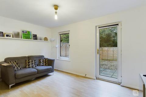 1 bedroom maisonette for sale, Lampitts Cross, Milton Keynes MK6