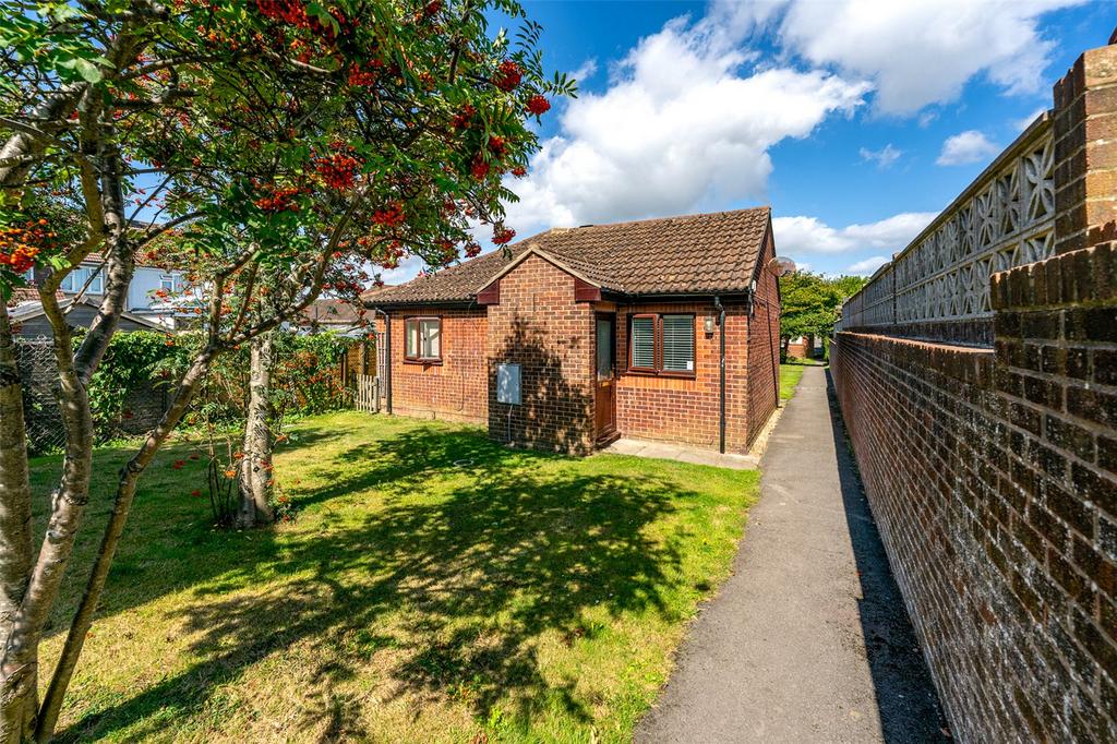 Brougham Walk, Worthing, West Sussex... 1 bed flat for sale £170,000
