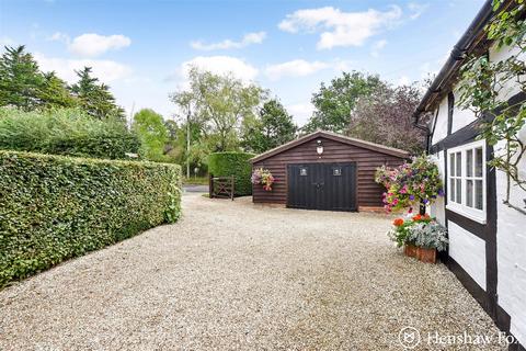 3 bedroom cottage for sale, Branches Lane, Sherfield English, Hampshire